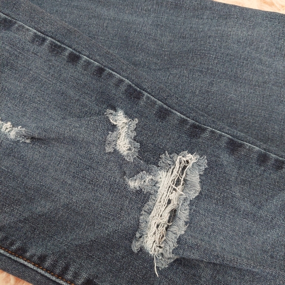 American Eagle Outfitters - Super Stretch Hi-rise Jegging - Distressed - Picture 3 of 12